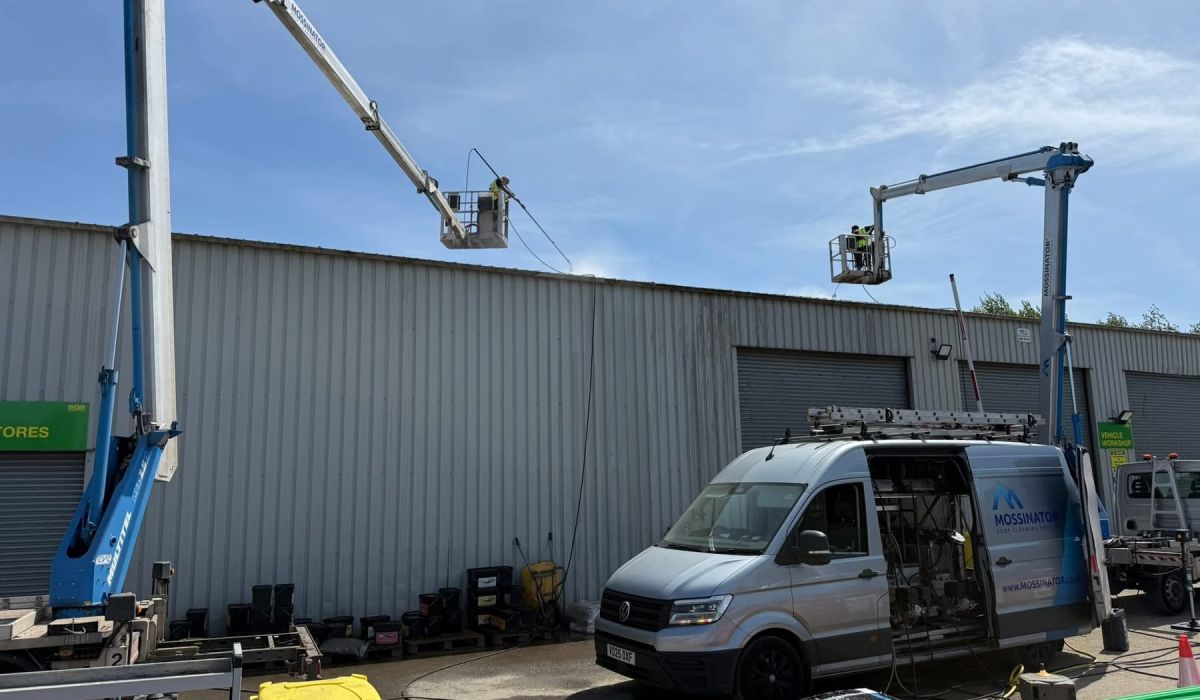 Commercial Exterior Cleaning 