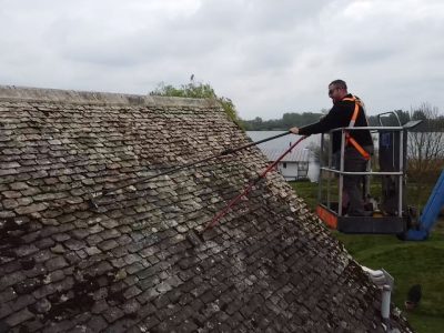 roof-cleaning-10